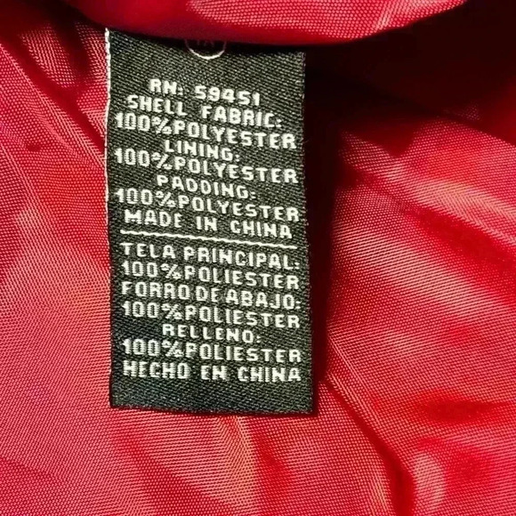 NWT- Jane Ashley quilted puffer vest in red, size 1X. - Picture 7 of 8